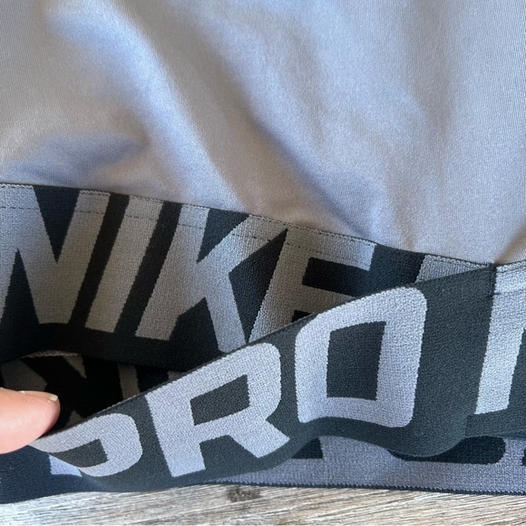 Nike Pro Intertwist High Neck Dri Fit Sports Athletic Top Small Gray Black HTF - Picture 4 of 6